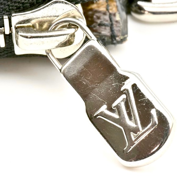 Louis Vuitton Dragonne Macassar Monogram Wallet/Clutch - Picture 4 of 15